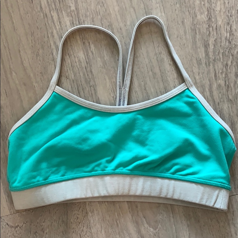 lululemon Flow Y Bra - 6